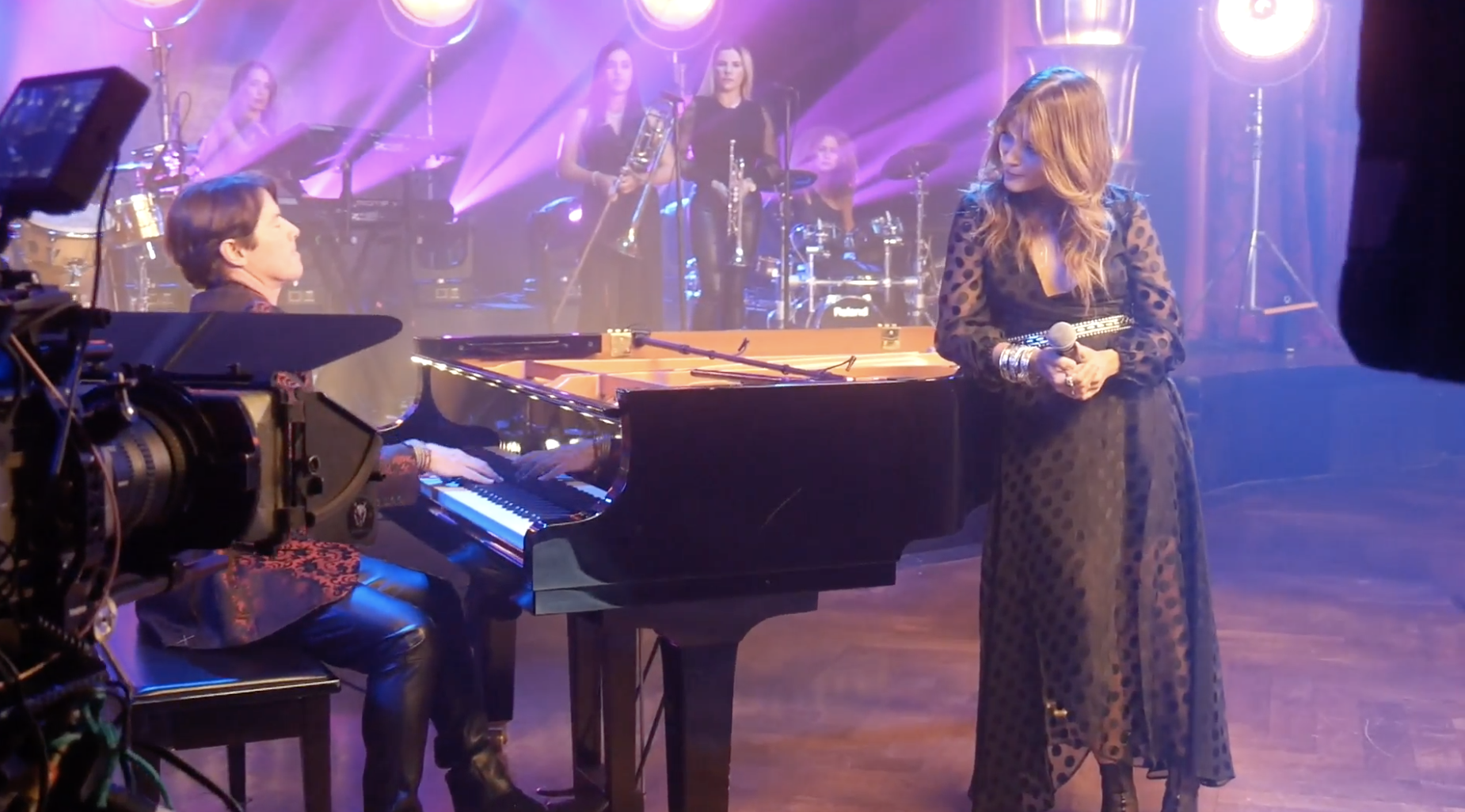 Piano y Mujer behind the scenes — image 7